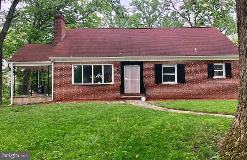 Baltimore MD 275,000