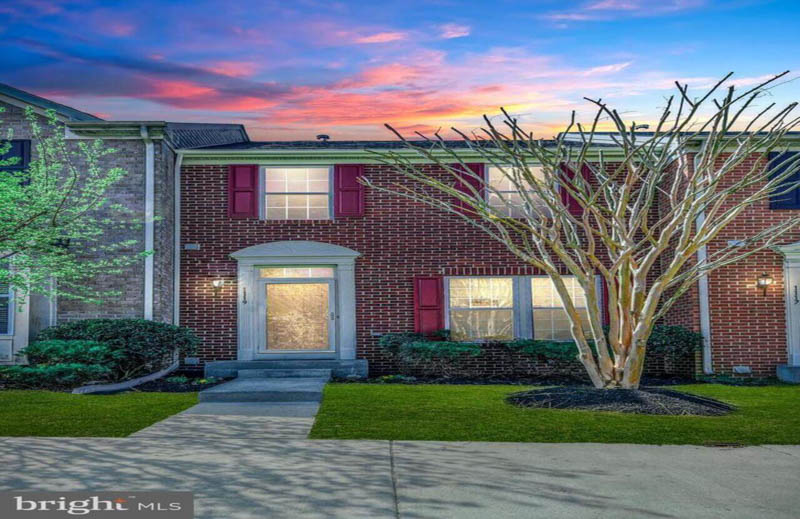 Capitol Heights MD 315,000