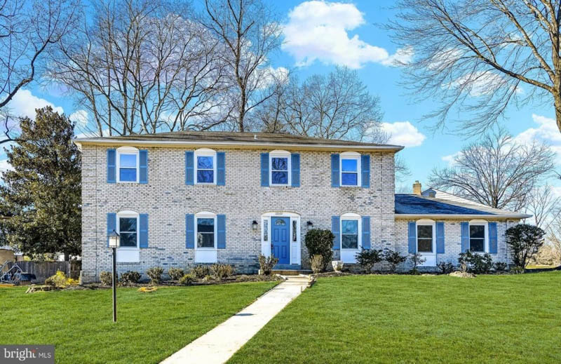 Ft Washington MD 390,000
